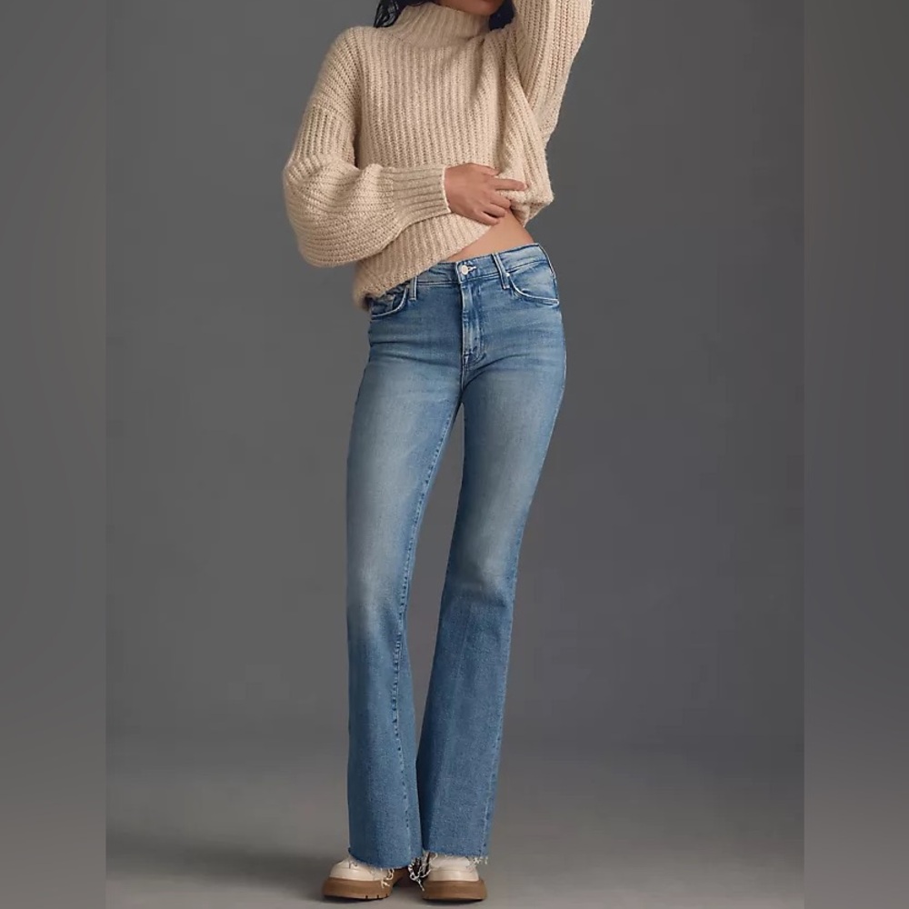 MOTHER - The Weekender Fray in wash Fan Favorite Size 27 EUC